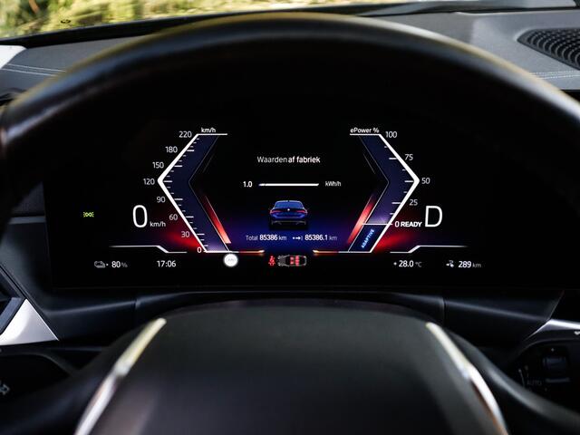 BMW i4 eDrive40 84 kWh 3-Fase 1e-Eig. & Dealer-Onderh. BOVAG-Garantie. NL-Auto.