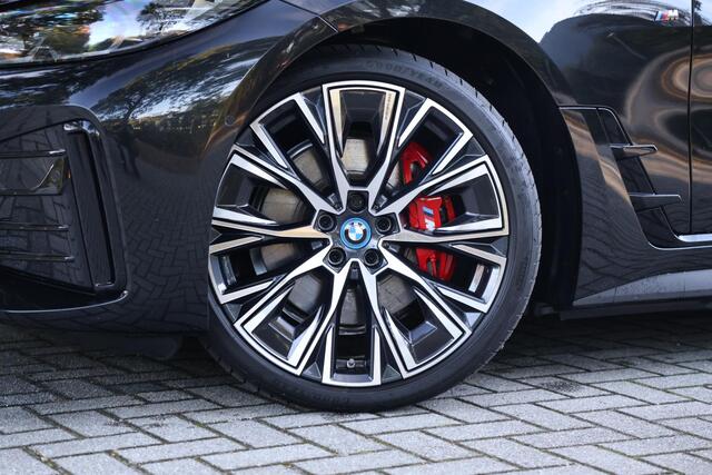 BMW i4 M50 High Executive 84 kWh M-Sport Pro | Pano | HUD | ACC | H&K | 20" | Memory | 360 | Keyless | Alarm kl.3 | Carbon interieur | Etc.