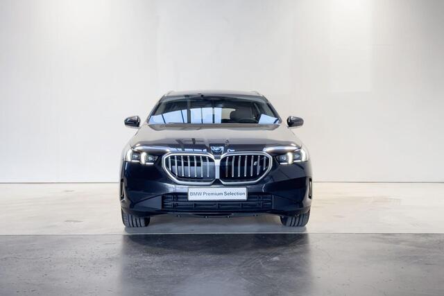 BMW i5 Touring eDrive40 Business Edition - Beschikbaar vanaf: Augustus 2025