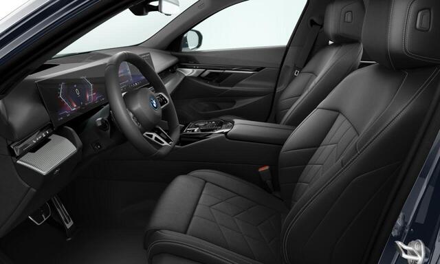 BMW i5 eDrive40 | M Sport Edition | M Sportpakket | Innovation Pack | Travel Pack | Comfort Pack