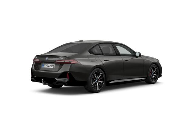 BMW i5 eDrive40 | M Sport Edition | M Sportpakket Pro | Travel Pack | Comfort Pack