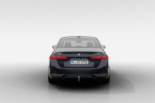 BMW i5 Sedan eDrive40 M Sport Edition | M Sport Pro | Travel Pack | Trekhaak
