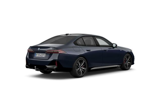 BMW i5 eDrive40 M Sport Edition | M Sportpakket | M Sportpakket Pro | Comfort Pack