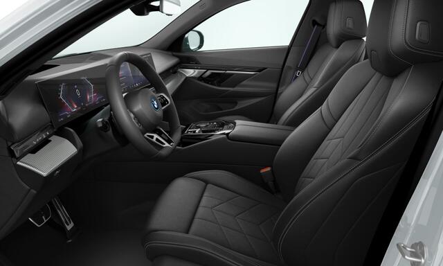 BMW i5 Touring eDrive40 M Sport Edition 84 kWh | 20 Inch | M-Sportpakket Pro | Innovation Pack | Panoramadak