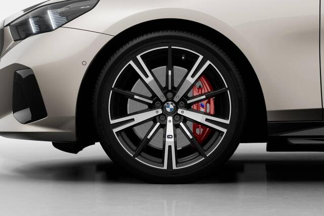 BMW i5 Touring eDrive40 M Sport Edition