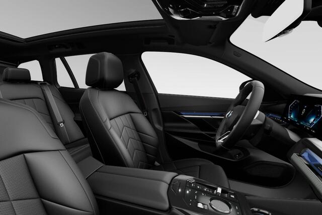 BMW i5 Touring eDrive40 M Sport Edition | M Sport Pro | Comfort Pack | Glazen Panoramadak
