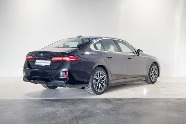 BMW i5 Sedan eDrive40 Innovation Pack M Sportpakket