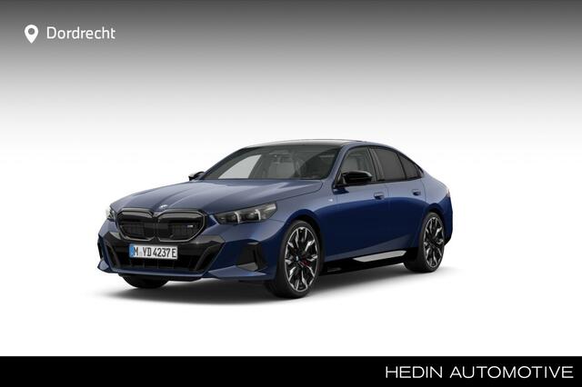BMW i5 M60 xDrive 84 kWh | 21 Inch | M-Sportpakket Pro | Innovation Pack | Travel Pack | Comfort Pack | Panoramadak