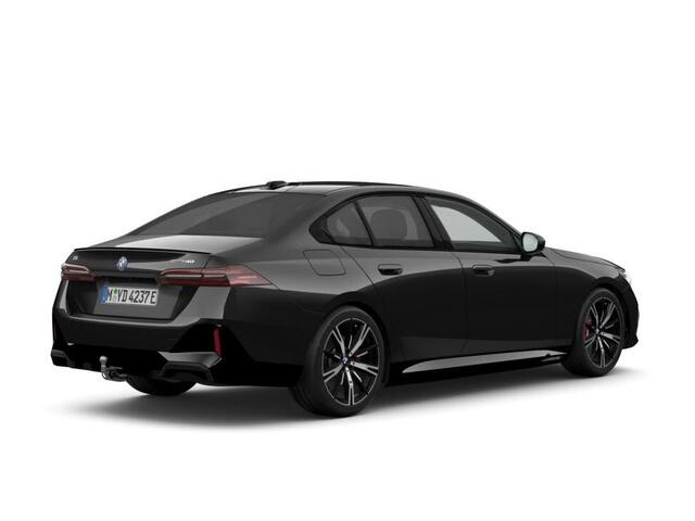 BMW i5 Sedan eDrive40 M Sportpakket Pro | Innovation Pack | Travel Pack | Iconic Glow