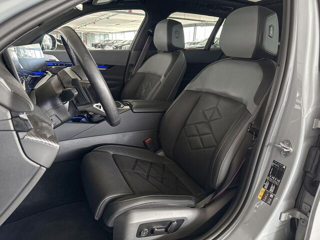 BMW i5 Touring M60 xDrive 84 kWh