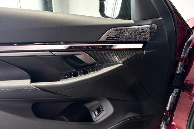 BMW i5 Touring M60 xDrive 84 kWh | M Sport Pro | Glazen Panoramadak | Bowers & Wilkins | Iconic Glow |