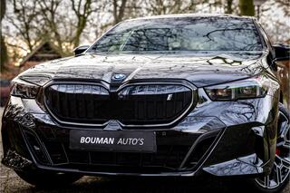 bmw-i5-xdrive40-84-kwh-4wd-m-sport-