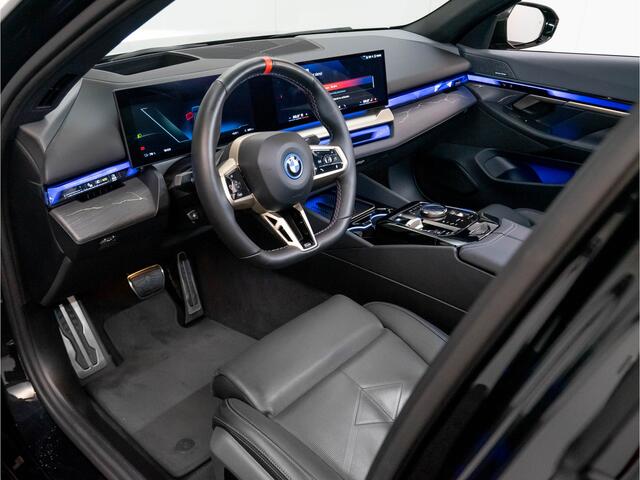 BMW i5 M60 xDrive M-Performance Carbon parts | BTW | 1e eigenaar | 600PK