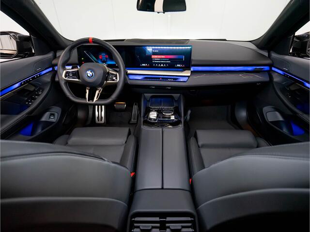 BMW i5 M60 xDrive M-Performance Carbon parts | BTW | 1e eigenaar | 600PK