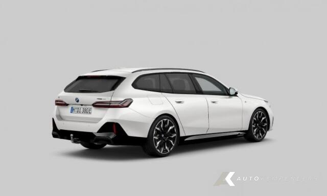 BMW i5 eDrive40 M Sport | Harman/Kardon | Head-Up | Elek. trekhaak | Driving Ass. Plus | 360° camera | 21' inch |