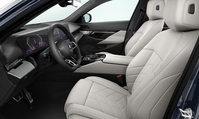 BMW i5 Sedan eDrive40 | M Sportpakket Pro | Innovation Pack | Trekhaak