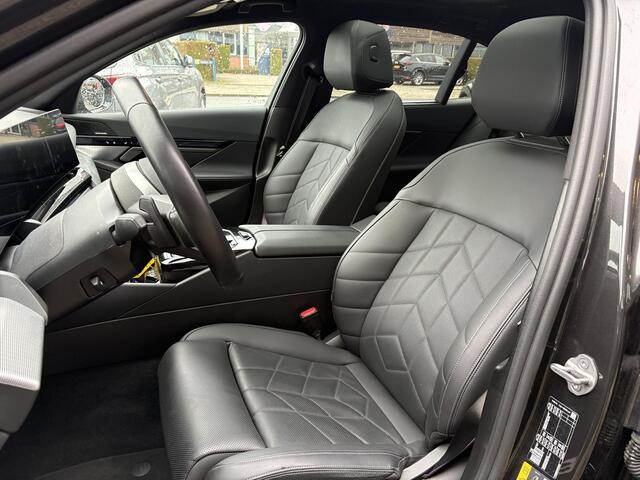 BMW i5 eDrive40 84 kWh | VOL! | Panoramadak | H&K Audio | M Pakket | Stoel- Ventilatie & Verwarming | Memory Seats |