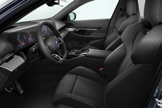 BMW i5 Sedan xDrive40 84 kWh | M Sportpakket Pro | Innovation Pack | Travel Pack | Comfort Pack