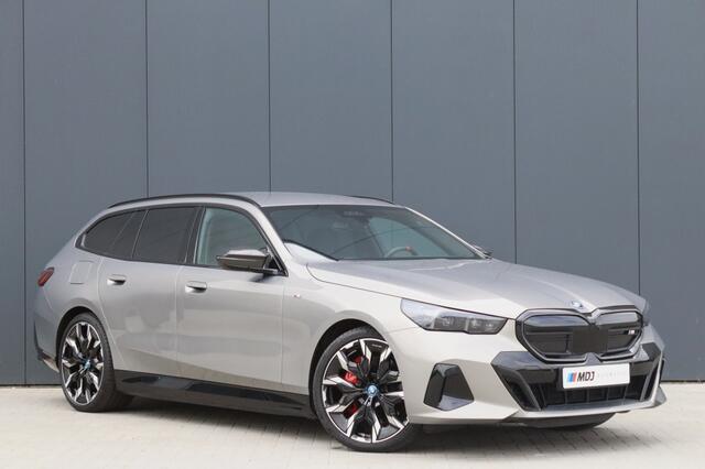 BMW i5 Touring M60 xDrive 601PK Bowers & Wilkens Trekhaak 21 inch -VOL-