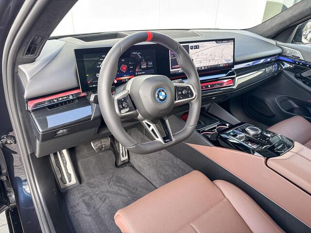 BMW i5 Sedan M60 xDrive | 84 kWh | M Sport | Trekhaak