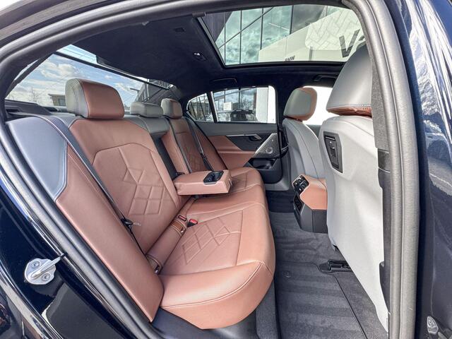 BMW i5 Sedan M60 xDrive | 84 kWh | M Sport | Trekhaak