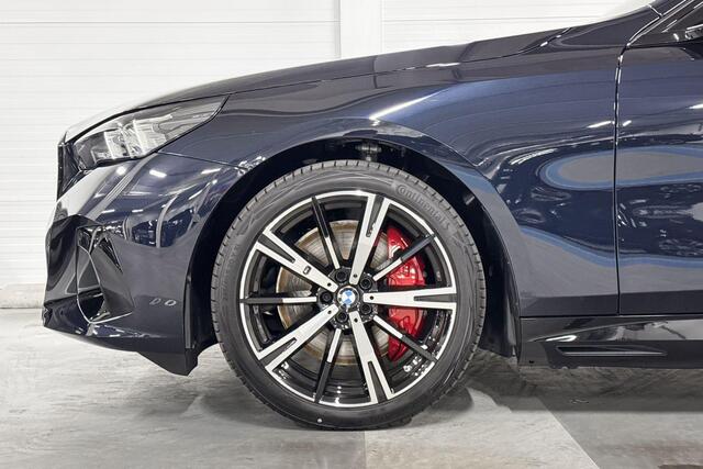 BMW i5 Touring eDrive40 | M-Sport Pro | Driving Assistant Plus | Harman/Kardon | Trekhaak