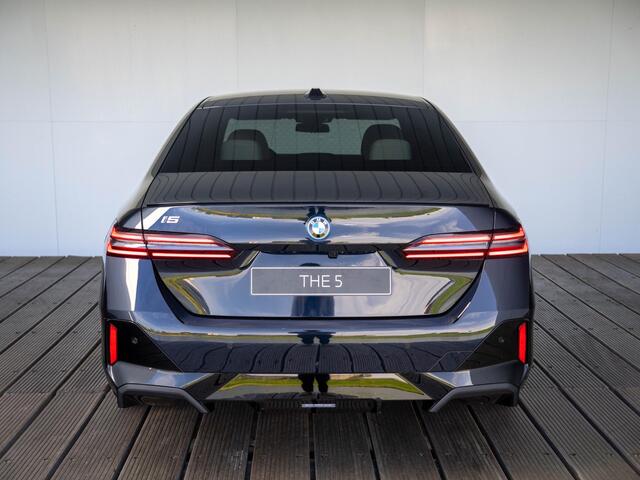 BMW i5 Sedan eDrive40 | M Sportpakket Pro | Innovation Pack | Trekhaak