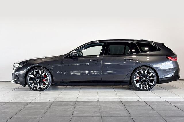 BMW i5 Touring eDrive40 M Sport Edition | Huisselectie