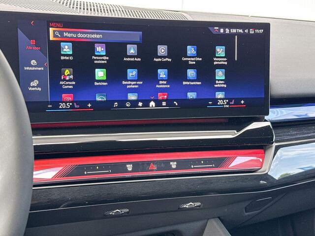 BMW i5 Touring eDrive40 M Sport Edition Panoramadak | Travel Pack | Adaptieve LED | 20 '' | Harman Kardon | Comfort Stoelen | Huisselectie