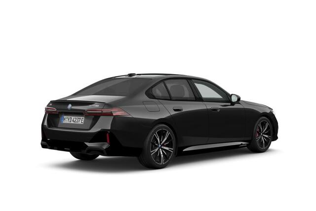 BMW i5 Sedan eDrive40 M Sport Edition 84 kWh | M Sportpakket Pro | Innovation Pack | Travel Pack | Comfort Pack