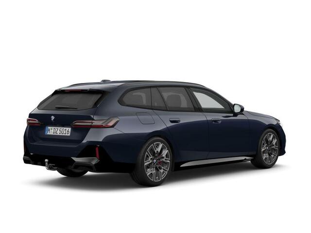 BMW i5 eDrive40 84 kWh M Sportpakket Pro | Comfort Pack | Innovation Pack | Travel Pack | Bowers & Wilkins