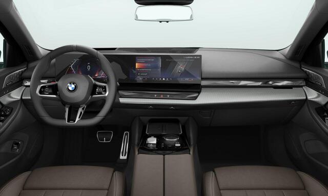 BMW i5 eDrive40 84 kWh M Sportpakket Pro | Comfort Pack | Innovation Pack | Travel Pack | Bowers & Wilkins
