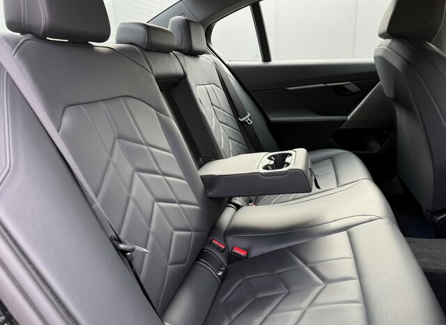 BMW i5 eDrive40 84 kWh, Edition-Sport | Camera | Navi & CarPlay