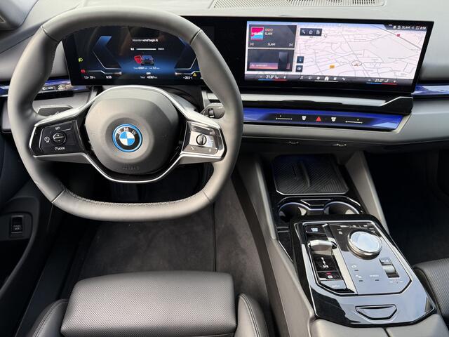 BMW i5 eDrive40 84 kWh, Edition-Sport | Camera | Navi & CarPlay
