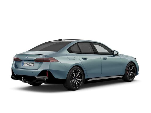 BMW i5 eDrive40 M Sport Pro Edition 84 kWh Innovation Pack | Travel Pack