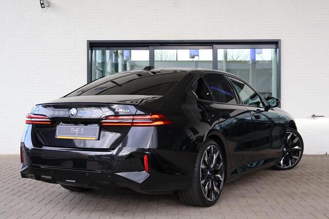 BMW i5 M60 xDrive | Driving Assistant Professional | Bowers & Wilkins | trekhaak elektrisch uitklapbaar | M Sport Pro