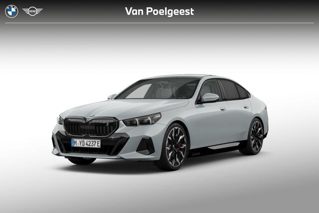 BMW i5 Sedan eDrive40 M Sport Pro Edition 84 kWh | M Sportpakket Pro | Innovation Pack | Travel Pack | Comfort Pack