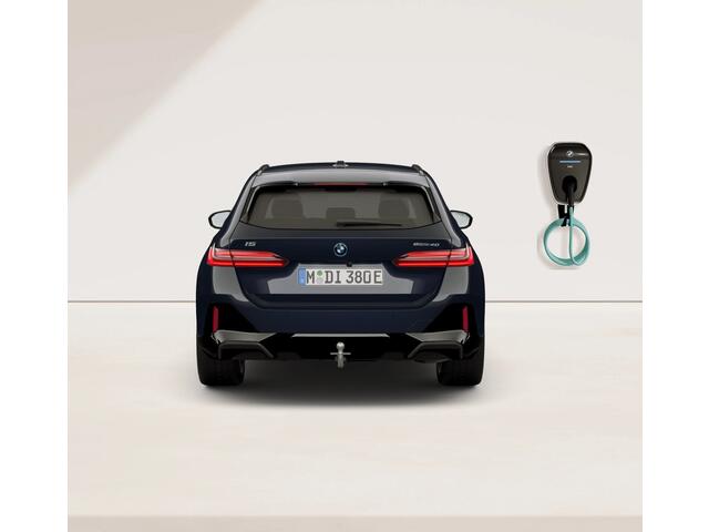 BMW i5 Touring xDrive40 M-Sport Pro - Full-Option - Adaptief M Onderstel Prof