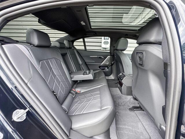 BMW i5 M60 xDrive 84 kWh