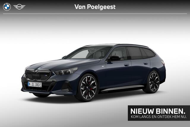 BMW i5 Touring M60 xDrive | M-Sport Pro | Trekhaak | Bowers & Wilkins | Innovation Pack | Panoramadak | Driving Assistant Professional
