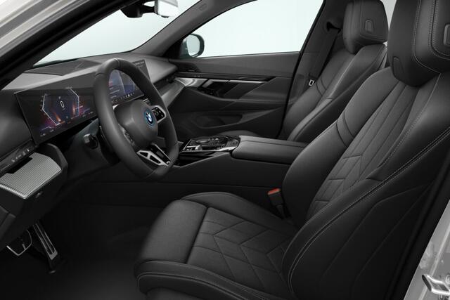 BMW i5 Sedan eDrive40 M Sport Edition 84 kWh | M Sportpakket | Travel Pack | ElectricDeals