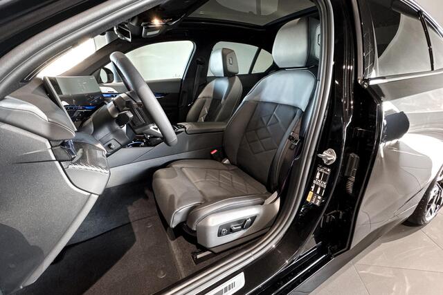 BMW i5 M60 xDrive 84 kWh | M Sport Pro | Glazen Panoramadak | Stoelventilatie | Bowers & Wilkins | Trekhaak |