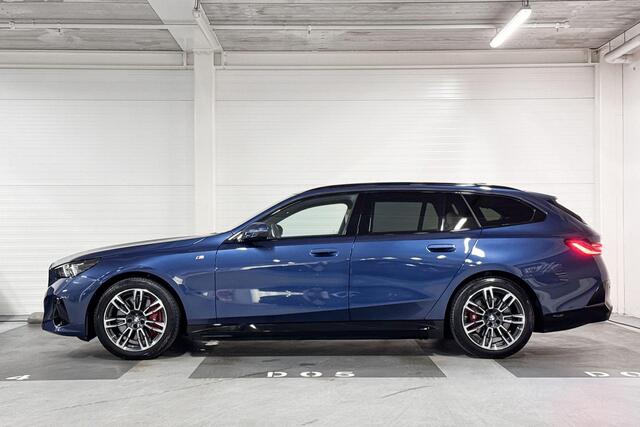 BMW i5 Touring eDrive40 | M-Sport Pro | Bowers & Wilkins | Innovation Pack | Panoramadak | Stoelventilatie