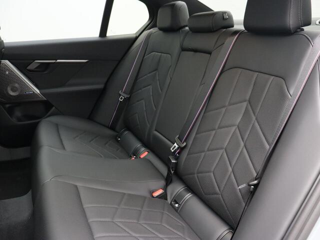 BMW i5 eDrive40 | SoH 100% | M Sport Edition | M Sportpakket Pro | Comfort Pack | Innovation Pack | Panoramadak