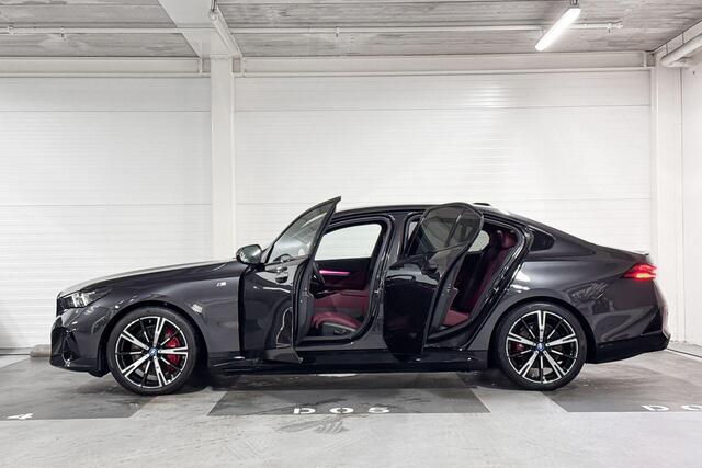 BMW i5 Sedan eDrive40 | M-Sport Pro | Innovation Pack | Stoelventilatie | Panoramadak | Comfort Access | Parking Assistant Plus