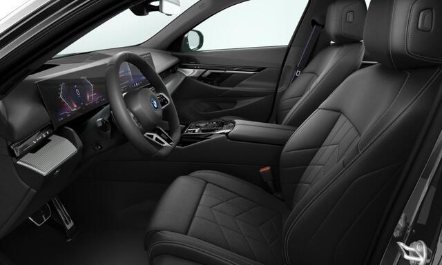 BMW i5 eDrive40 84 kWh