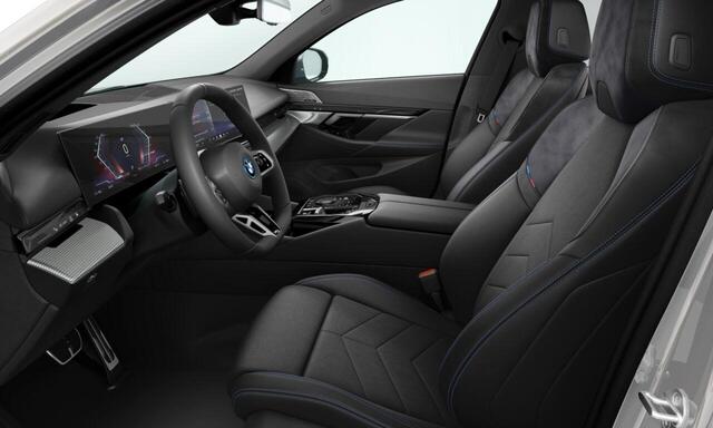 BMW i5 eDrive40 M Sport Edition | M Sport | Travel Pack | Innovation Pack | Panoramadak | Trekhaak