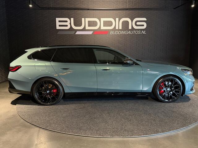 BMW i5 Touring eDrive40 M Sport | Pano | Bowers & Wilkins | Driving Assist Pro