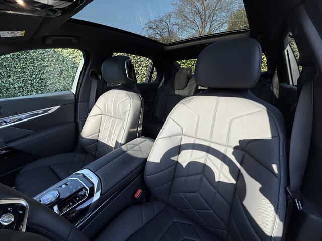 BMW i7 xDrive60 | M-Sport | Individual Leder | Panorama Sky Lounge | Driv. Ass. Prof. | Massage