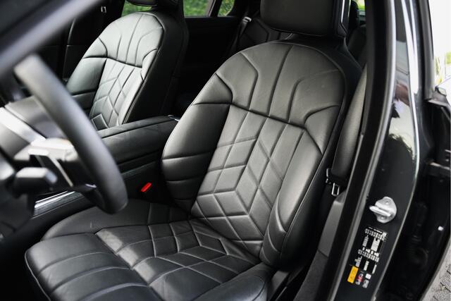 BMW i7 eDrive50 High Executive M Sport / Panoramadak Sky Lounge / Massagefunctie / Active Steering / Soft Close / Stoelventilatie / Multifunctionele voorstoelen / Parking Assistant Professional / Driving Assistant Professional / Live Cockpit Professional